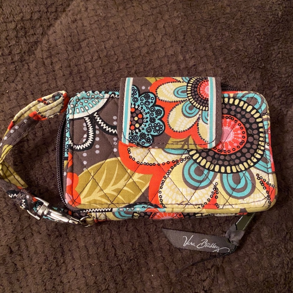 Vera Bradley smartphone wallet